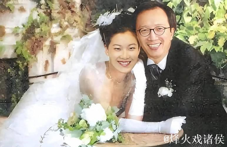 23年恩爱夫妻难敌岁月侵袭,梁锦松显老态伏明霞依旧青春如初 23年恩爱夫妻难敌岁月侵袭,梁锦松显老态伏明霞依旧青春如初