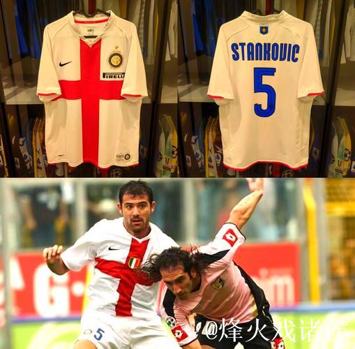 国米时隔5年客胜热那亚,终结客场三连平重返榜首 国米时隔5年客胜热那亚,终结客场三连平重返榜首