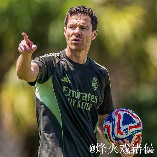 皇马瞄准雷恩后卫雅凯,其特点契合球队引援策略 皇马瞄准雷恩后卫雅凯,其特点契合球队引援策略